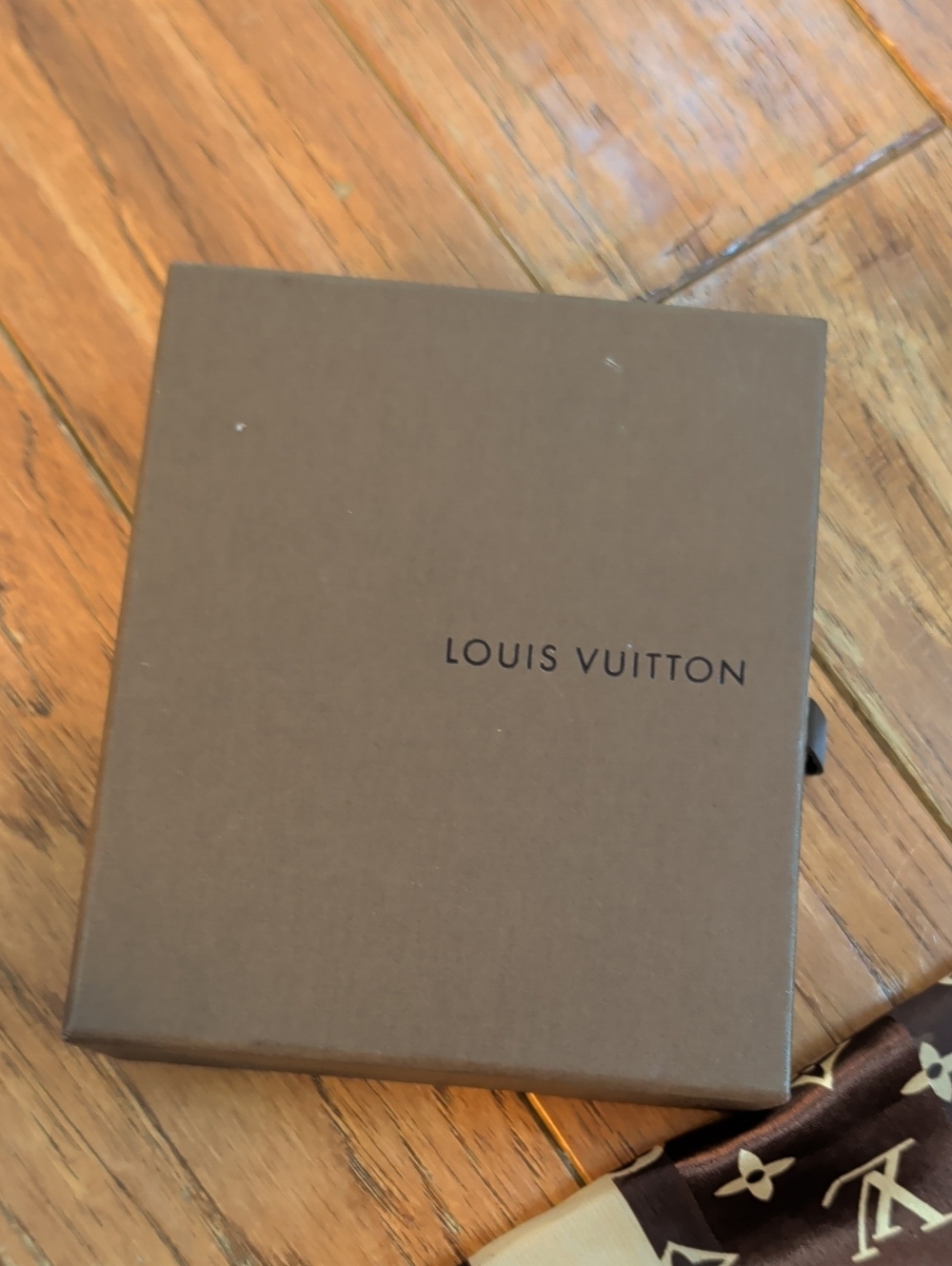 Louis Vuitton Brown and Cream Monogram Silk Scarf - Picture 5 of 5